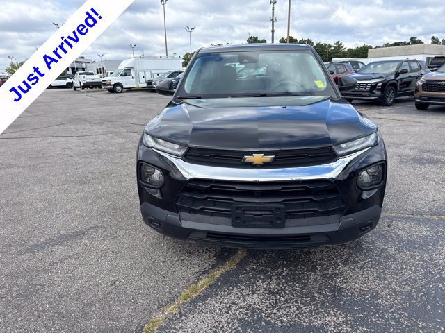 Used 2023 Chevrolet TrailBlazer LS FWD image 3