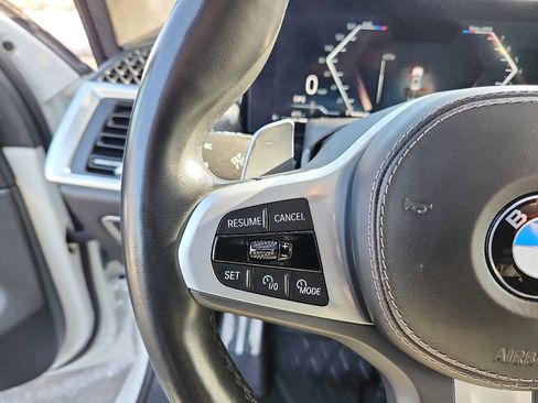 Certified 2024 BMW X7 xDrive40i w/ M Sport Package image 18