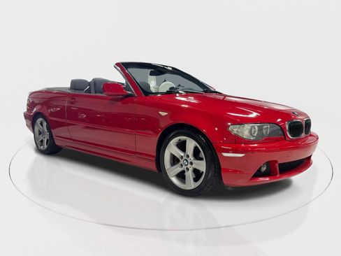 Used 2004 BMW 325Ci Convertible image 2