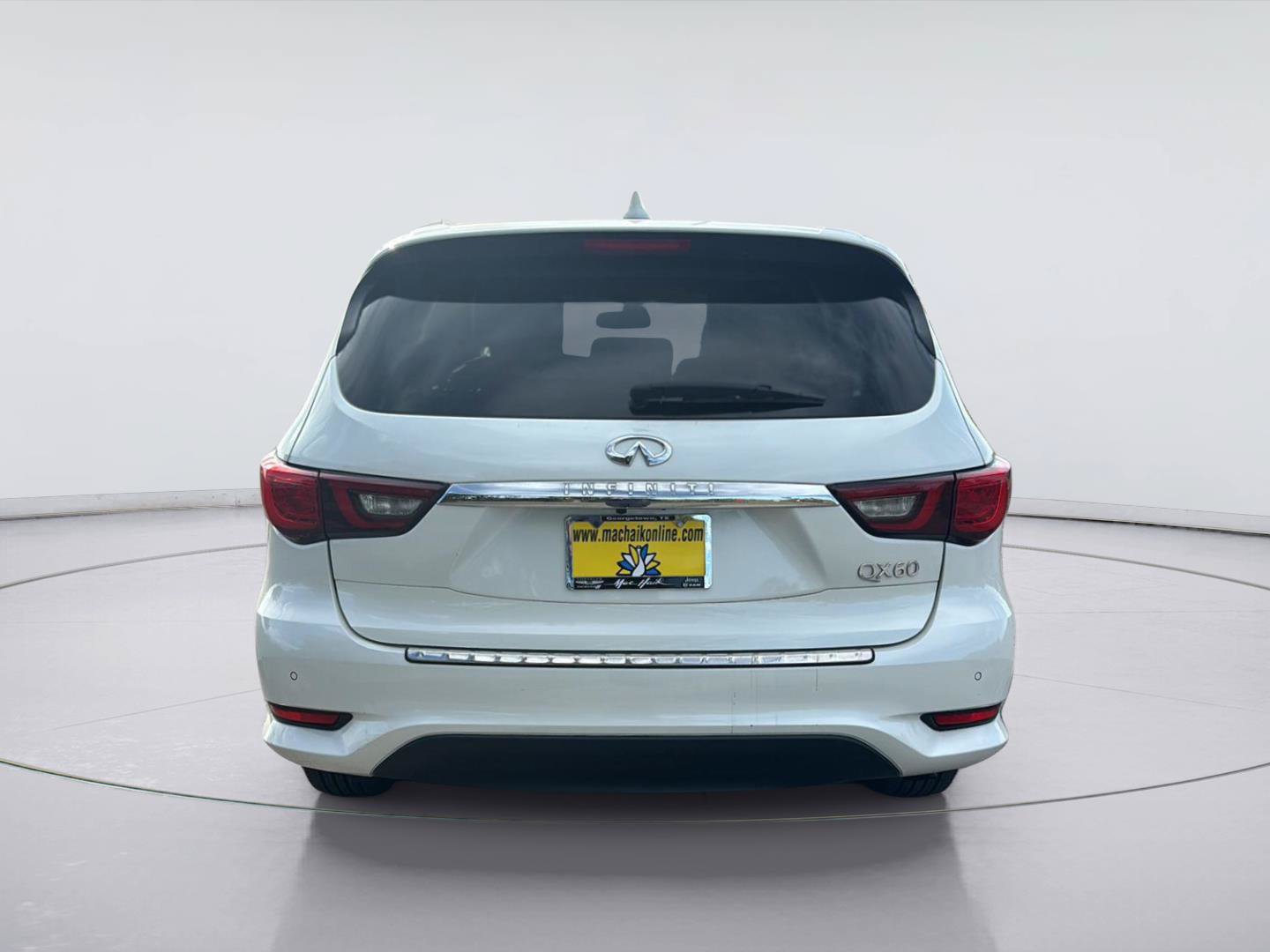 Used 2018 INFINITI QX60 FWD w/ Premium Plus Package image 4