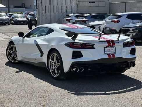 Used 2021 Chevrolet Corvette Stingray Premium Cpe w/ Z51 Performance Package RWD image 6