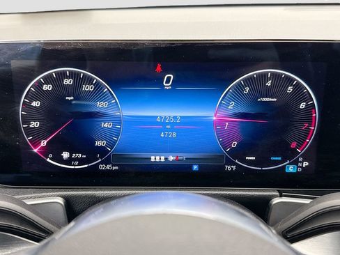 Certified 2025 Mercedes-Benz GLB 250 4MATIC image 32