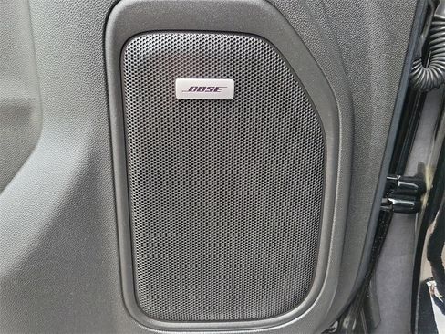 Used 2020 GMC Sierra 2500 SLT w/ SLT Premium Plus Package image 14