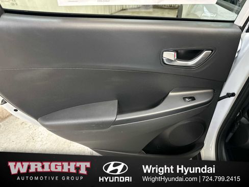 Certified 2023 Hyundai Kona SEL w/ Convenience Package image 12