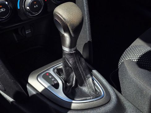 Used 2016 Dodge Dart SE w/ Convenience Group FWD image 30