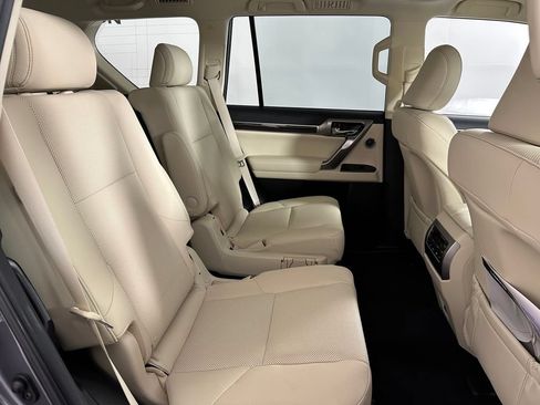 Used 2023 Lexus GX 460 Premium AWD/4WD image 21