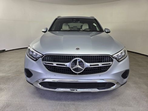 New 2026 Mercedes-Benz GLC 300 image 2