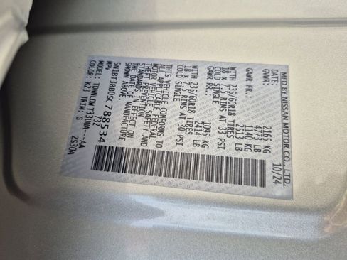 Used 2025 Nissan Rogue SV image 26