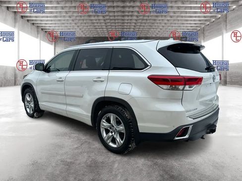 Used 2017 Toyota Highlander Limited image 7