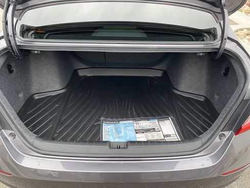 Used 2018 Honda Accord EX-L image 36