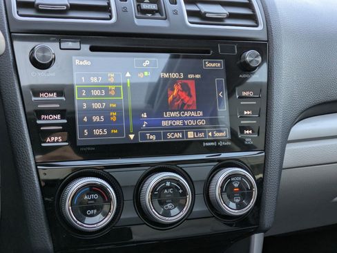 Used 2017 Subaru Forester 2.5i Premium w/ All-Weather Package image 20