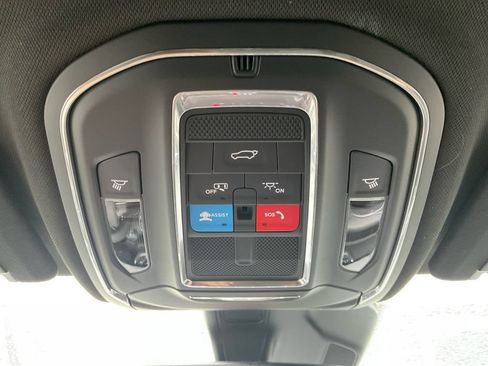 New 2025 Jeep Grand Cherokee L Laredo w/ Luxury Tech Group I AWD/4WD image 19