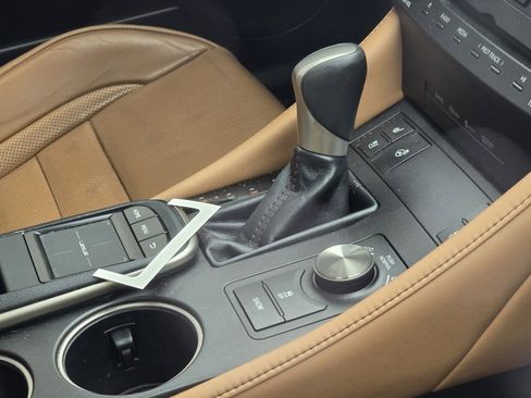 Used 2015 Lexus RC 350 AWD w/ Luxury Package image 17