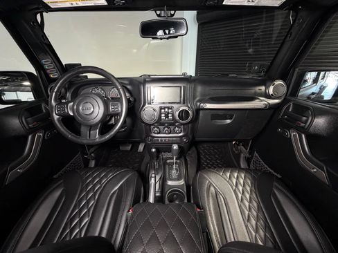 Used 2017 Jeep Wrangler Unlimited Sport w/ Quick Order Package 24S AWD/4WD image 19