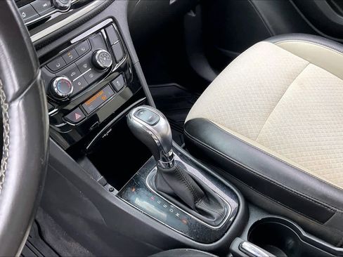 Used 2020 Buick Encore Preferred w/ Safety Package FWD image 16
