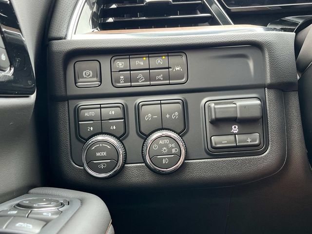 New 2026 Chevrolet Tahoe High Country AWD/4WD image 37