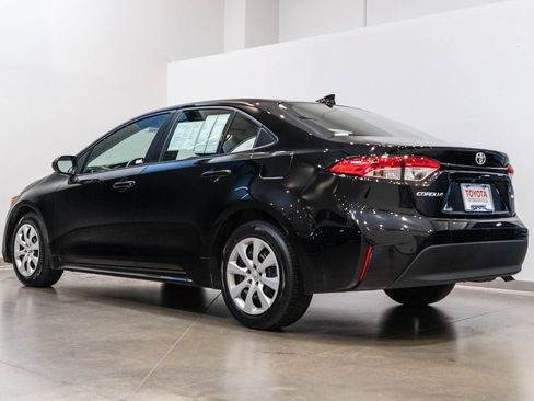 Used 2024 Toyota Corolla LE FWD image 7