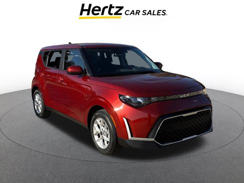 Used 2025 Kia Soul LX w/ LX Technology Package image 1