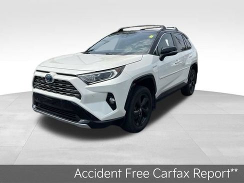 Used 2020 Toyota RAV4 XSE AWD/4WD image 3