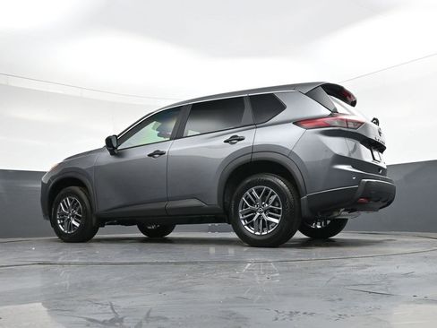 Used 2026 Nissan Rogue S image 40