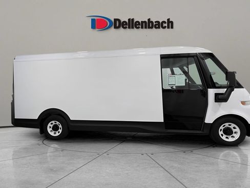 Used 2024 Chevrolet Brightdrop 600 w/ Battery Pack, Max Range AWD/4WD image 4