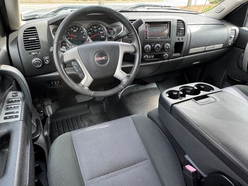 Used 2013 GMC Sierra 2500 SLE w/ Suspension Package, Off-Road image 16