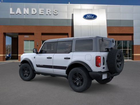 New 2025 Ford Bronco Big Bend w/ Black Diamond Package image 4