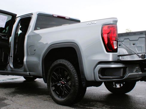 Used 2023 GMC Sierra 1500 Elevation AWD/4WD image 16