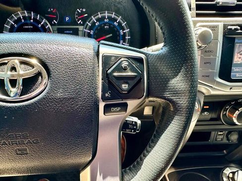 Used 2019 Toyota 4Runner SR5 image 18