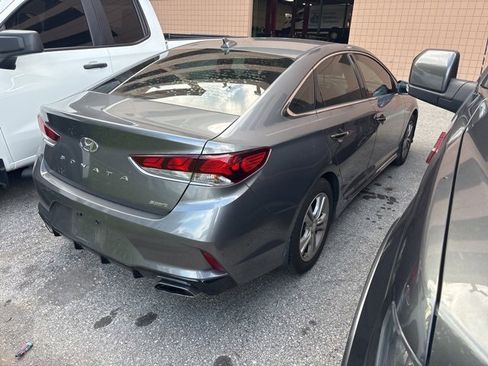 Used 2018 Hyundai Sonata Sport image 4