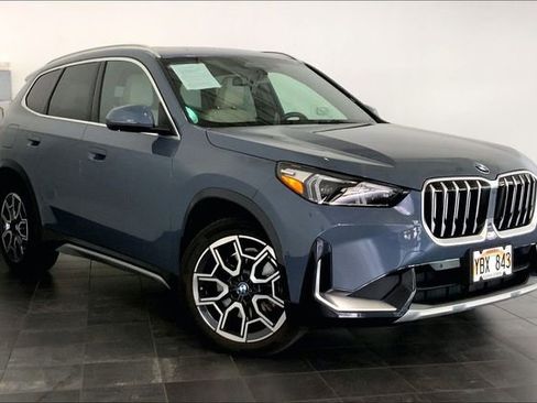 Used 2025 BMW X1 xDrive28i w/ Convenience Package AWD/4WD image 2