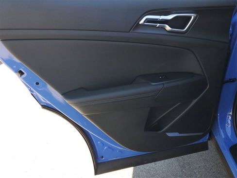 New 2026 Kia Sportage EX image 23