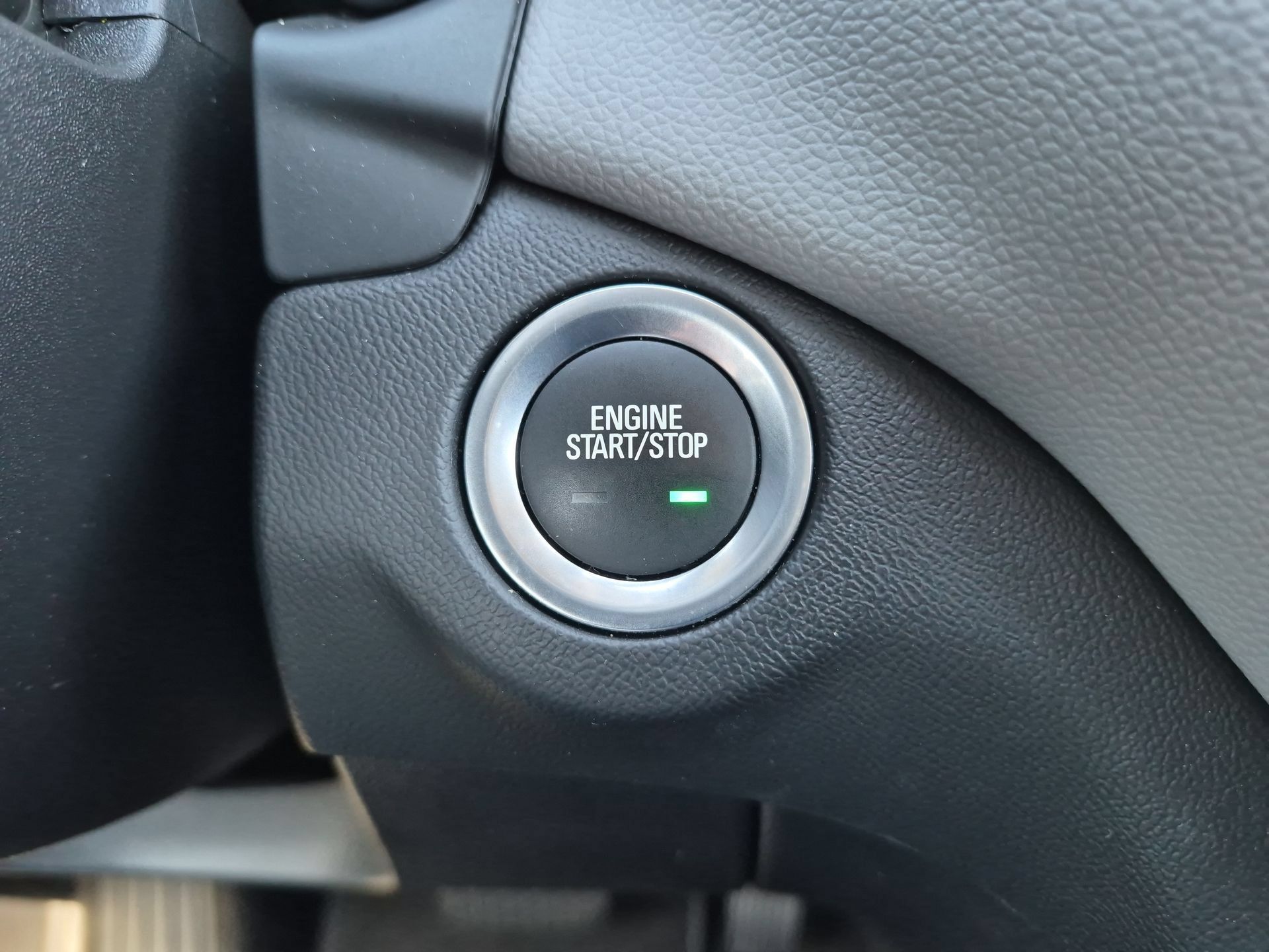 Certified 2024 Chevrolet Equinox LS w/ Sport Edition AWD/4WD image 17