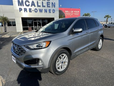 Used 2022 Ford Edge SEL w/ Convenience Package image 2