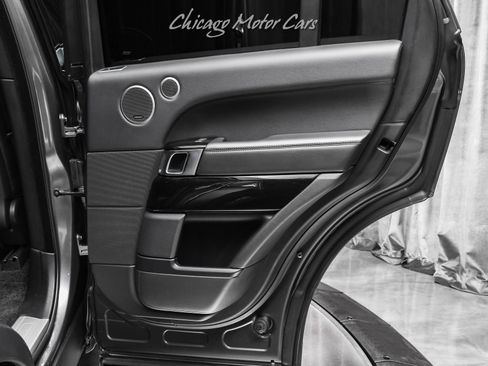 Used 2016 Land Rover Range Rover HSE image 36