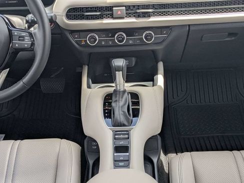 Used 2026 Honda HR-V EX-L image 16