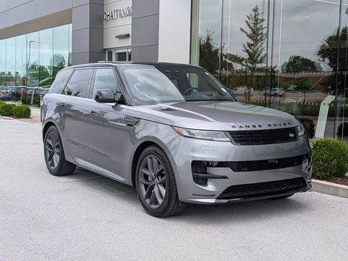 Used 2025 Land Rover Range Rover Sport Dynamic SE AWD/4WD image 9
