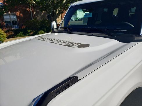 New 2025 Ford Bronco Outer Banks w/ Sasquatch Package image 11