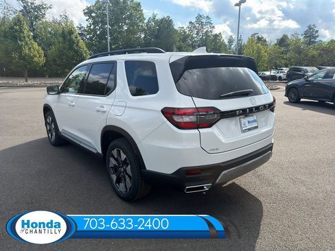 New 2026 Honda Pilot Elite image 5