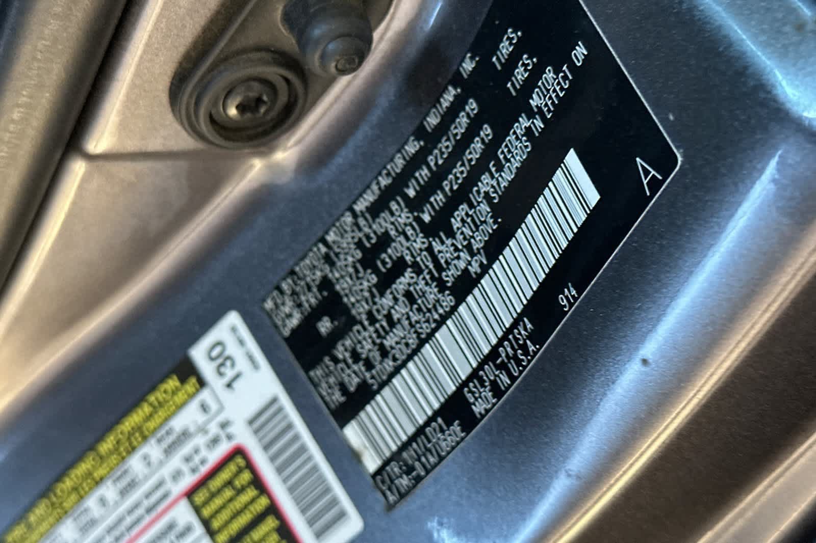 Used 2015 Toyota Sienna SE w/ SE Preferred Package FWD image 39