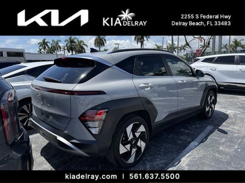 Used 2024 Hyundai Kona Limited FWD image 2