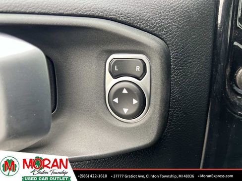 Used 2020 Jeep Wrangler Sport S image 18