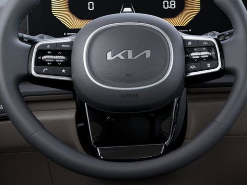 New 2026 Kia Carnival EX FWD image 23
