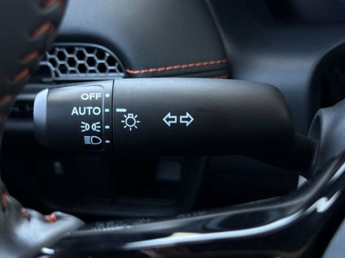 Certified 2024 Honda HR-V Sport image 33