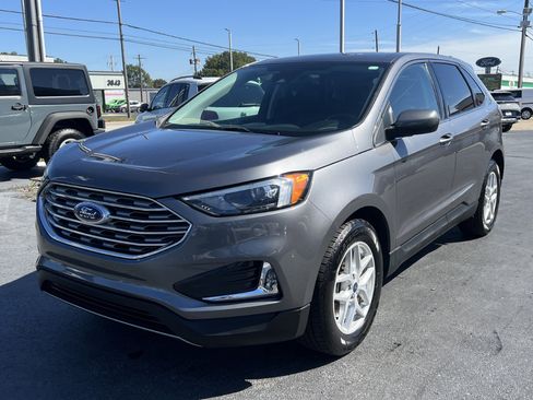Used 2022 Ford Edge SEL image 6