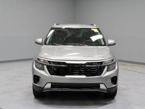 Used 2024 Kia Seltos S AWD/4WD image 7
