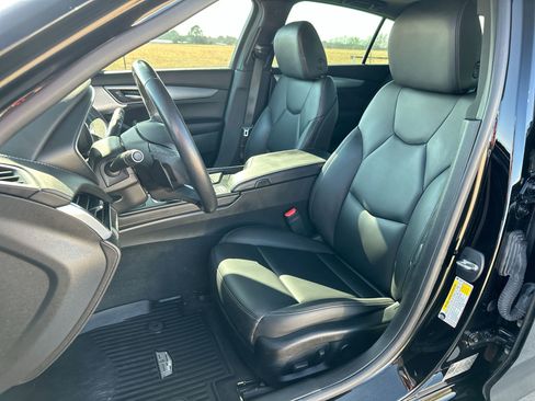 Used 2021 Cadillac CT5 Luxury w/ Sun And Sound Package image 11