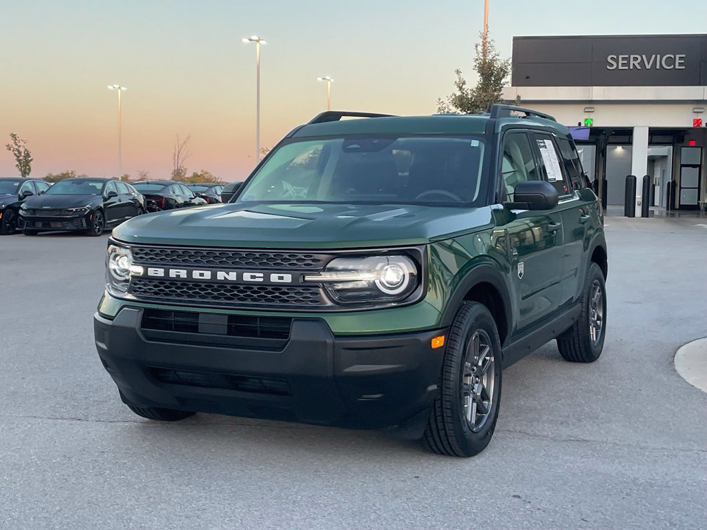 Used 2025 Ford Bronco Sport Big Bend AWD/4WD image 3