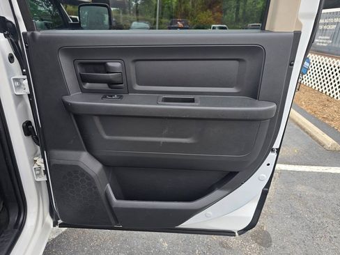 Used 2012 RAM 1500 Express w/ ST Popular Equipment Group RWD image 17