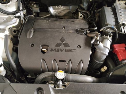 Used 2022 Mitsubishi Outlander Sport SE image 30